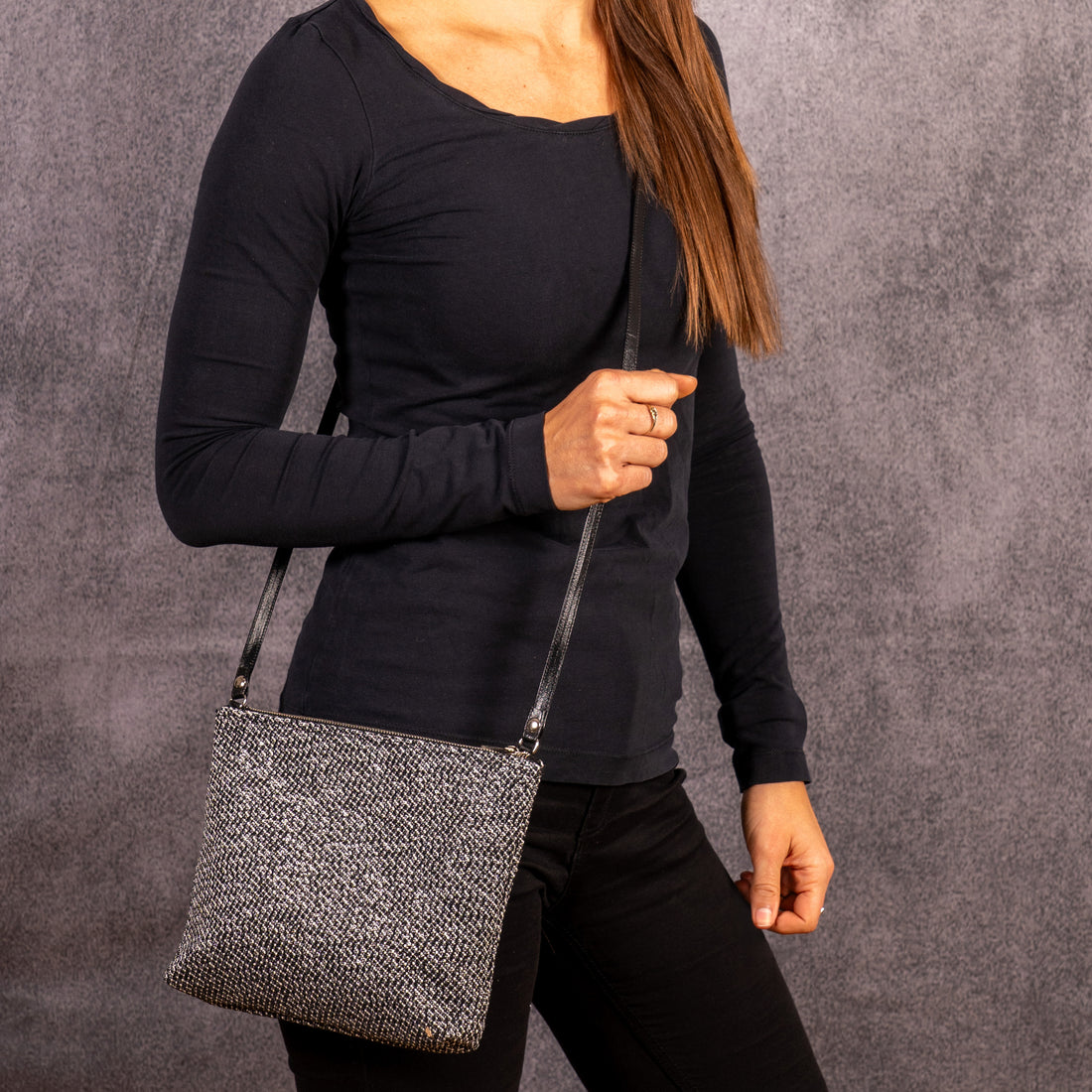 Pochette Tracollina Bianco e Nero